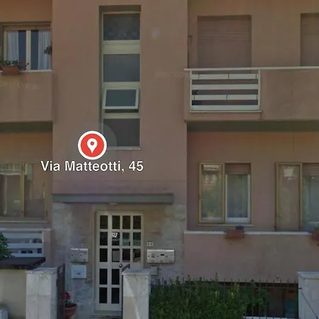 A Due Passi Dal Mare Apartment *